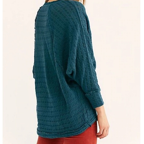 New Free People Thien's Hacci Top - Picture 3 of 8